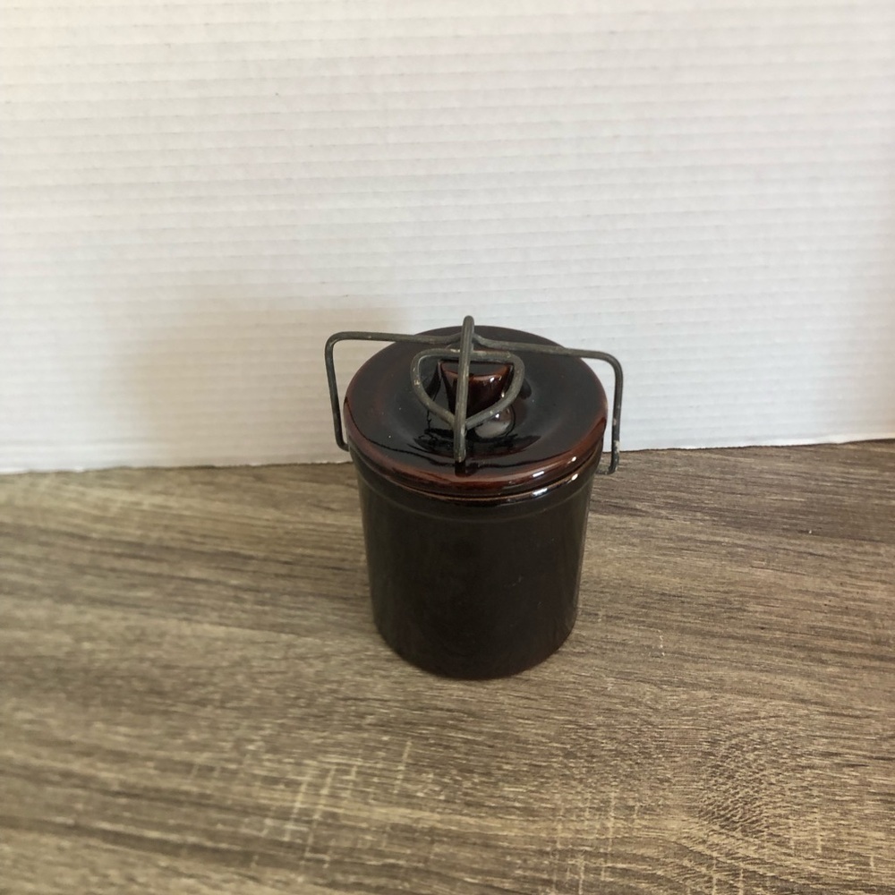 Vtg Stoneware Crock with Bail Lock - Picture 2 of 14